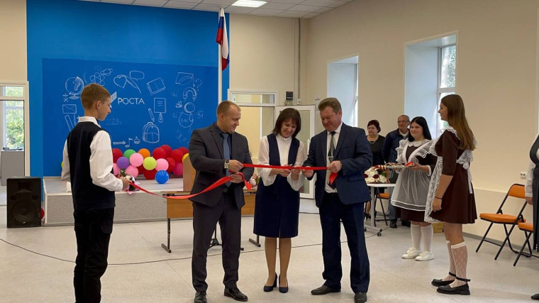 «Точка роста» в МКОУ Алешковская СОШ. «Точка роста» в МКОУ Алешковская СОШ.
