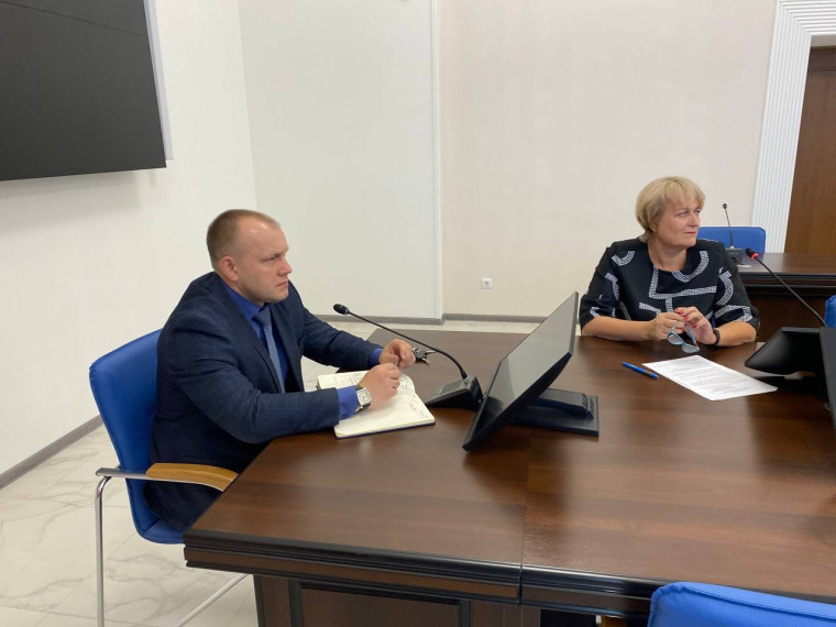 Состоялась сессия Совета народных депутатов Терновского муниципального района. Состоялась сессия Совета народных депутатов Терновского муниципального района.